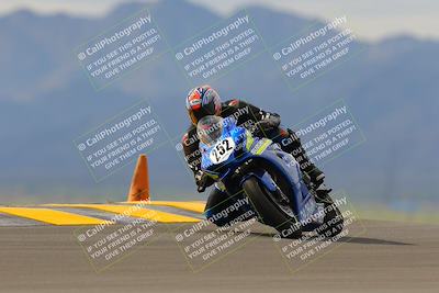 media/Sep-11-2022-SoCal Trackdays (Sun) [[81b7e951af]]/Turn 9 (930am)/